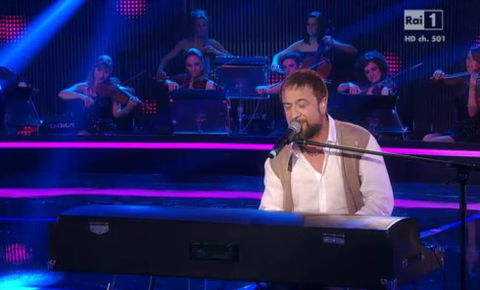 I Migliori Anni, stasera l’ultima puntata: chi vincerà la gara di Canzonissima? Claudio Bisio e Nek tra gli ospiti preview