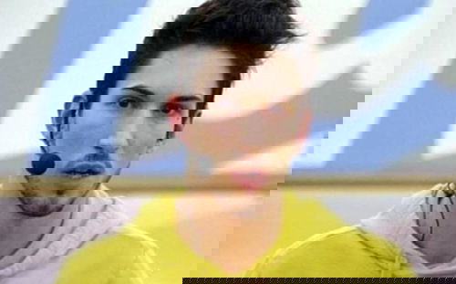 Amici 12, anticipazioni, dopo Etienne è il turno di Andrea: eliminato dalla scuola. Semaforo giallo per Marta preview