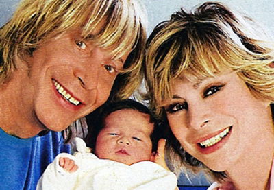 Carmen Russo ed Enzo Paolo Turchi, genitori a tempo pieno: “Ora siamo una famiglia” article-post