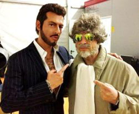 Zelig, stasera la nuova puntata: Beppe Grillo incontrerà Fabrizio Corona nella sua SocialCella preview