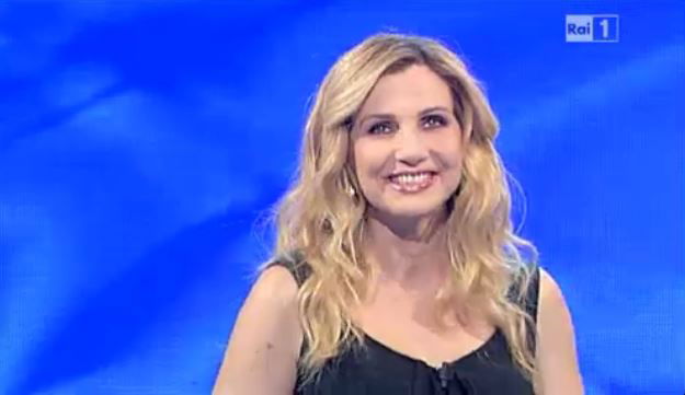 Dopo Mara Venier anche Lorella Cuccarini lascia preview