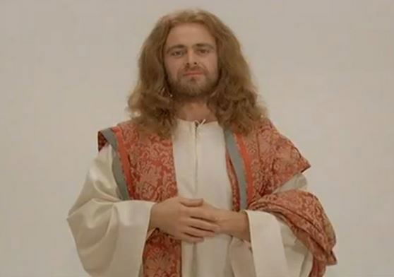 Supercinema festeggia la Pasqua con i Gesù nel cinema: da Beppe Grillo a Mel Gibson preview