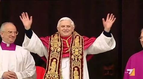 La scelta del Papa, dal pontificato di Ratzinger all’elezione di Papa Francesco, il documentario stasera su La7 preview