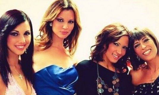 A Verissimo, Carmen Russo ed Enzo Paolo Turchi, Le Lollipop, Valeria Marini, questo pomeriggio su Canale 5 preview