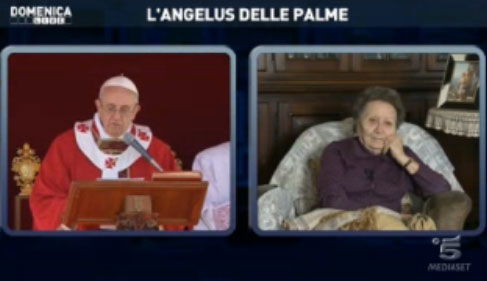 Domenica Live, Barbara D’Urso pazza di Papa Francesco; in collegamento la cugina – FOTO preview
