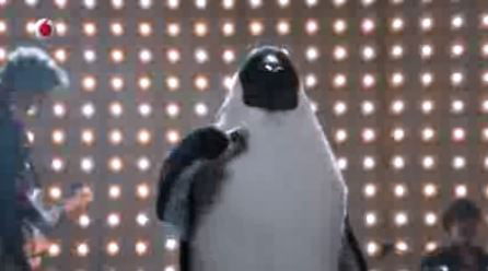 Denunciato per pubblicità ingannevole lo spot del Pinguino Pino con la voce di Elio e le storie tese preview