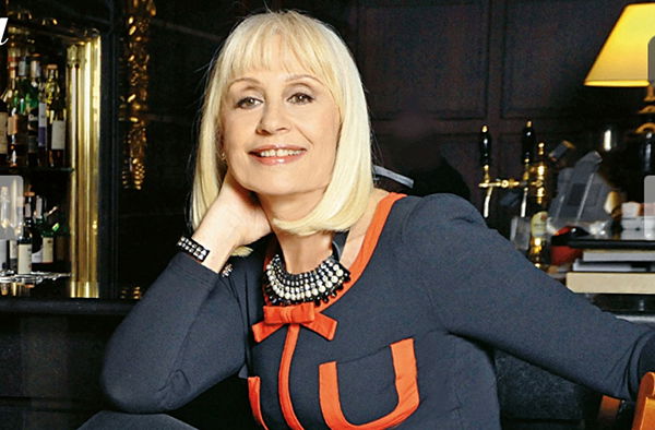 Raffaella Carrà: “Sono sempre la più amata, ma il pubblico mi incute ancora timore” article-post