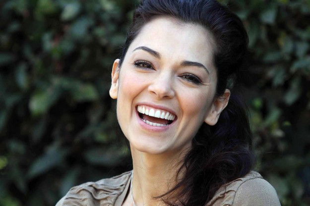 Don Matteo 9, confermata la città di Spoleto. Nel cast: fuori Pamela Saino, dentro Giorgia Surina e Andrés Gil preview