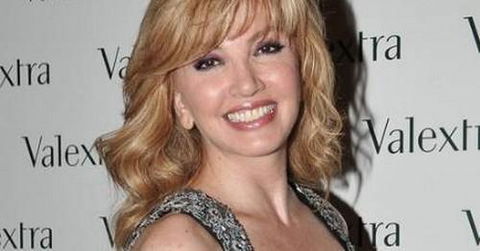 Altrimenti ci arrabbiamo, Teresa Mannino nel cast dei giurati; Milly Carlucci oggi a La Vita in Diretta preview