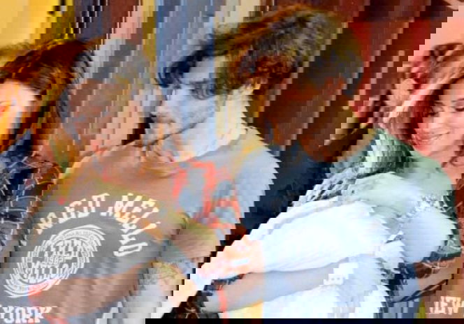 Belen Rodriguez: nuove foto inedite con Santiago e Stefano De Martino preview