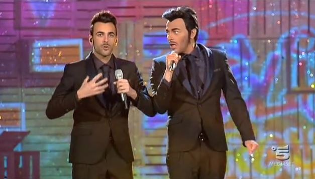 Marco Mengoni a Zelig: ecco come è nata la parodia di Giovanni Vernia – VIDEO preview