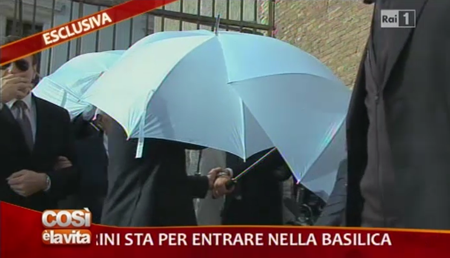 Domenica In: il matrimonio di Valeria Marini, la bestemmia del bodyguard e l’esclusiva che non esiste preview