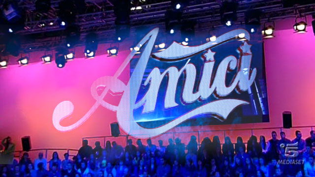 Amici 12, il quinto serale: Carlo Verdone giudice speciale, Patty Pravo, Antonello Venditti e gli Stadio ospiti preview