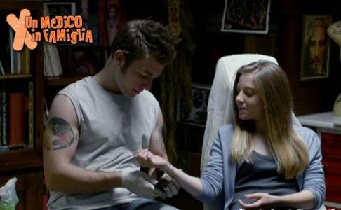 Un Medico in Famiglia 8, anticipazioni 5 maggio: Maria si riavvicina a Marco; Anna rinuncia ad Emiliano preview