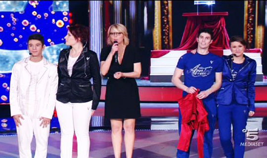 Amici 12: Moreno, Greta, Verdiana e Nicolò raccontano le loro emozioni ad un passo dalla finale; ospite Virginia Raffaele article-post