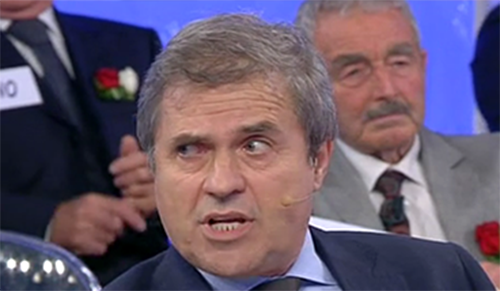 Uomini e Donne anticipazioni: Giuliano accusato di comprarsi i voti, Maurizio Costanzo chiama in trasmissione preview