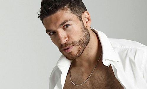 Valerio Pino e il mistero di Twitter: esclusa la lingua italiana dal suo profilo gestito da un assistente preview