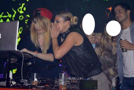 Emma Marrone e la presunta amicizia con Fabrizio Corona. Social Channel lancia la bomba, lei afferma: “State sereni” preview