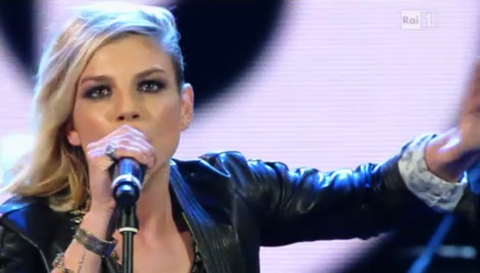 Wind Music Awards 2013: Emma, Marco Mengoni, Chiara star dei talent; Fiorello scalda lo show preview