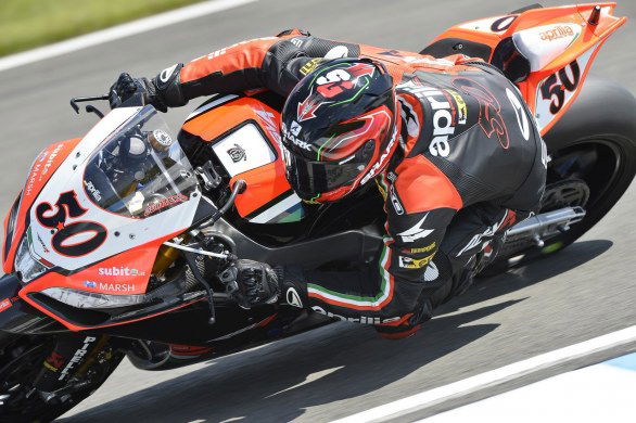 Superbike 2013 in diretta Tv, GP di Portogallo su Italia 1, Mediaset Italia 2 e streaming: warm up e gare article-post