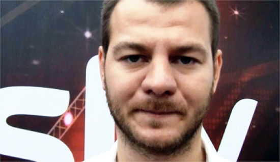 Alessandro Cattelan in lizza con un nuovo format per il preserale di Canale 5? article-post