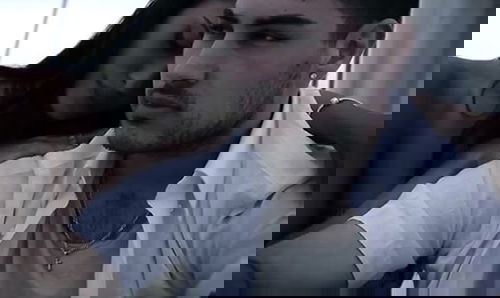 Amici 12, Ruben Mendes: il video ufficiale di Viaggi in mare – VIDEO e TESTO preview