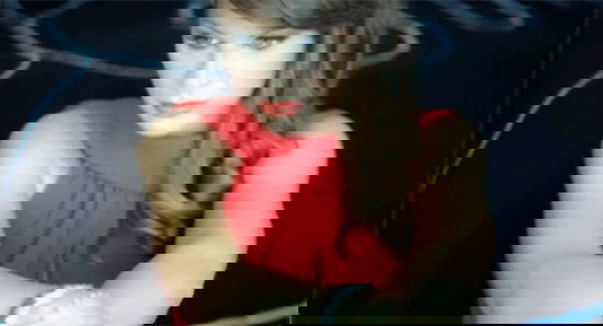 Alessandra Amoroso: è uscito il videoclip ufficiale di Amore puro – VIDEO preview