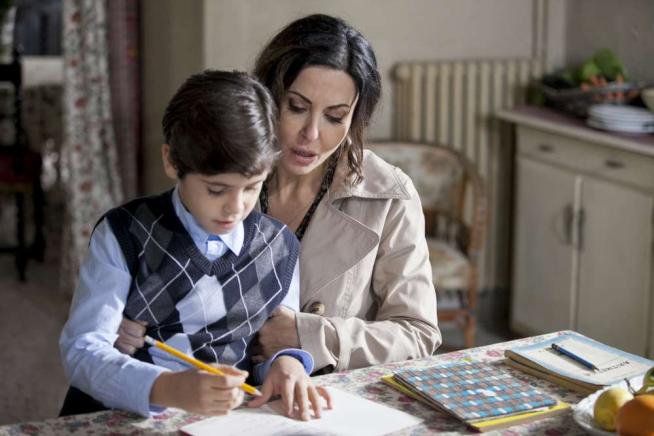 Baciamo le mani, stasera la prima puntata su Canale 5 la nuova fiction con Sabrina Ferilli e Virna Lisi: trama preview