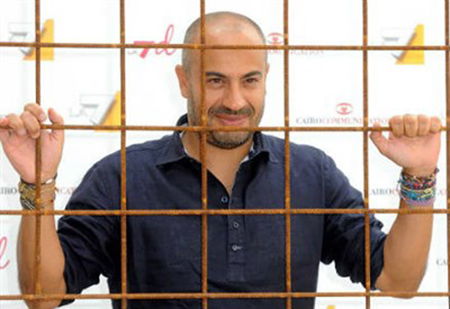 La Gabbia, stasera con Gianluigi Paragone: “Non perdetevi come Giuliano Amato ha sbroccato davanti alle telecamere” preview