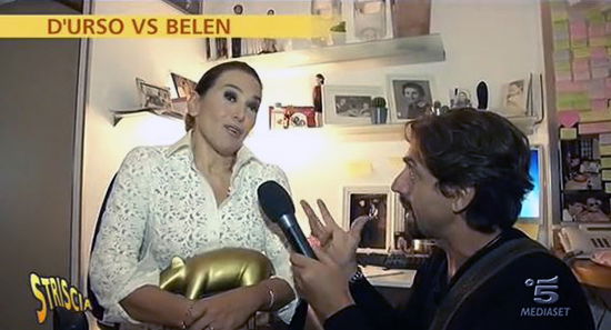 Barbara d’Urso e il Tapiro di Striscia: “Perché polemizzare sul nulla? Non ho censurato niente!” preview