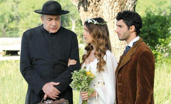 Il Segreto anticipazioni, puntata 3 ottobre: Soledad e Juan finalmente sposi; Sebastian cede a Virtudes preview