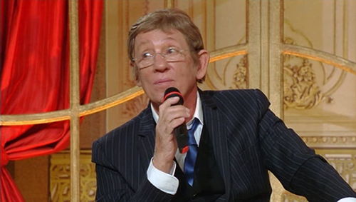 Ballando con le stelle 9 e il parrucchino virale di Sandro Myer. Milly Carlucci: “Ha aumentato il suo appeal” preview