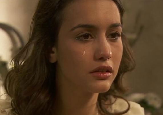 Il Segreto anticipazioni, puntata del 22 ottobre: Pepa e Tristan si baciano prima della sua esecuzione preview