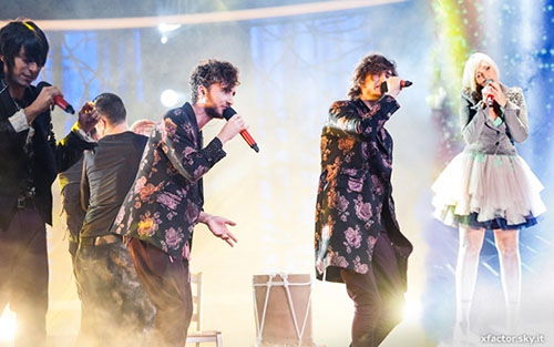 X Factor 7, quarta puntata: doppia eliminazione per gli Street Clerks e Roberta Pompa preview