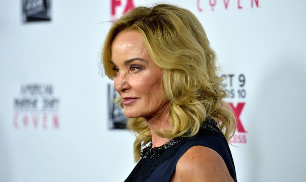 American Horror Story, rinnovato per una quarto stagione: ultima apparizione per Jessica Lange? article-post
