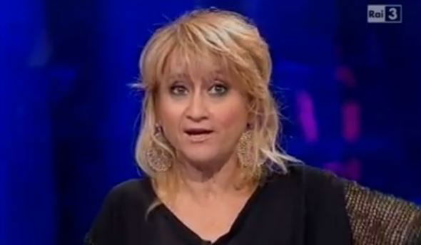 Che tempo che fa: Luciana Littizzetto sull’alluvione in Sardegna e Alessio Vinci in Albania – VIDEO article-post