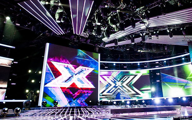 X Factor 7, la sesta puntata: doppia esibizione ed una sola eliminazione. Olly Murs e Marco Mengoni ospiti article-post