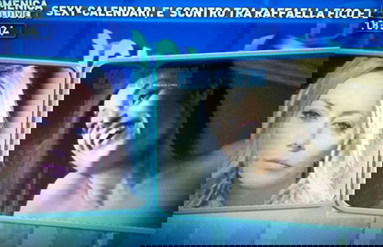 Domenica Live, Karina Cascella VS Raffaella Fico: “Una baggianata, deve rivalutare il concetto di lavoro” article-post