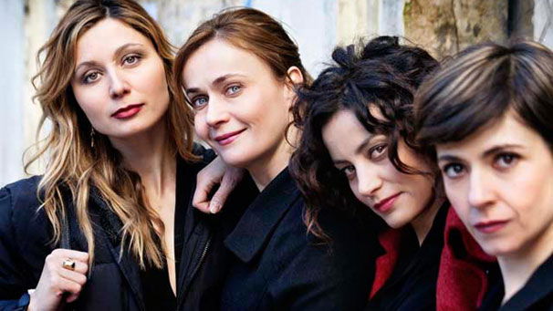 Tv Talk, ultima puntata del 2013: Paola Cortellesi tra gli ospiti; focus su Una mamma imperfetta e Sanremo preview