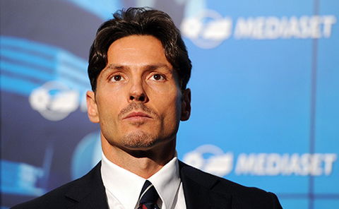 Domenica Live e Lucignolo a rischio chiusura: anche Pier Silvio Berlusconi infuriato per i servizi a luci rosse preview