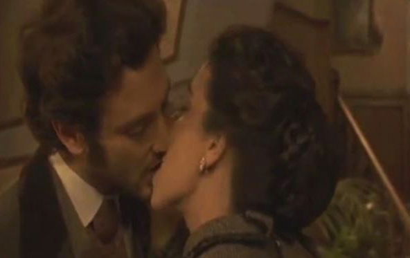 Il Segreto anticipazioni, puntata 19 gennaio: Pepa assiste al bacio tra Tristan e Gregoria preview