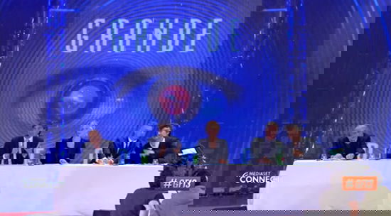 Grande Fratello 13, conferenza stampa: non si esclude l’incursione VIP, presentati concorrenti ed opinionisti preview