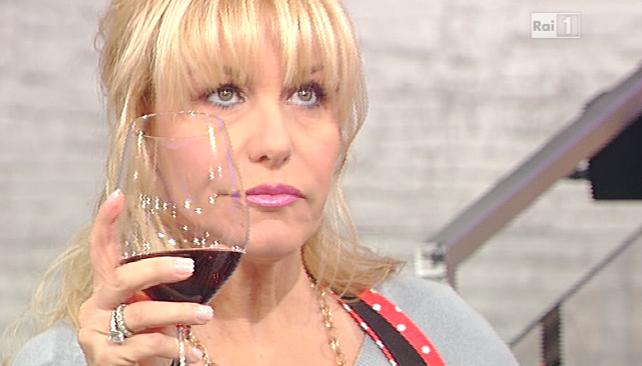 Antonella Clerici a Tv Talk: “C’è Posta per te come La Prova del Cuoco” preview