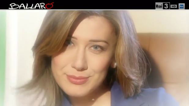 Ballarò, la copertina di Virginia Raffaele nei panni del Ministro Maria Elena Boschi – VIDEO preview