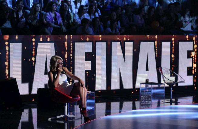 Ascolti Tv, 27 maggio 2014: finale Amici 13 a 5,2 mln; Atelier Fontana a 3 mln preview