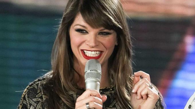 Alessandra Amoroso, il concerto all’Arena di Verona il 30 luglio su Canale 5: Emma, Moreno e Mengoni tra gli ospiti preview