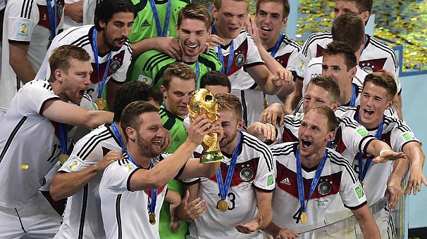 Ascolti Tv, 13 luglio 2014: finale Mondiali 2014 Germania-Argentina a 13,9 mln e 56,71% di share preview