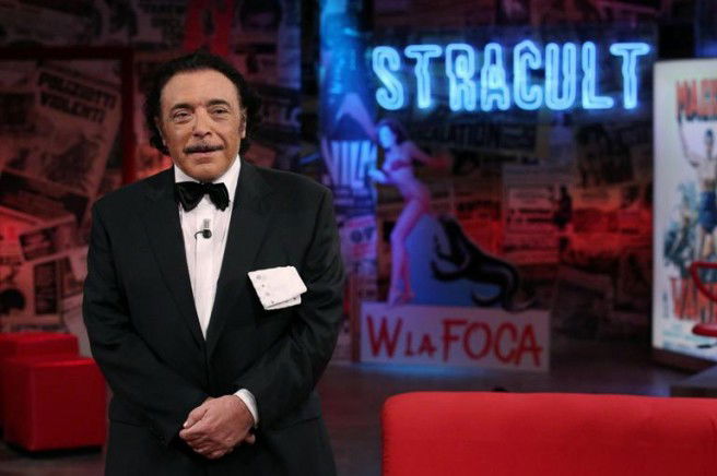 Stracult, la nuova puntata stasera 23 luglio: Sabrina Ferilli tra gli ospiti, intervista a Gabriel Garko preview