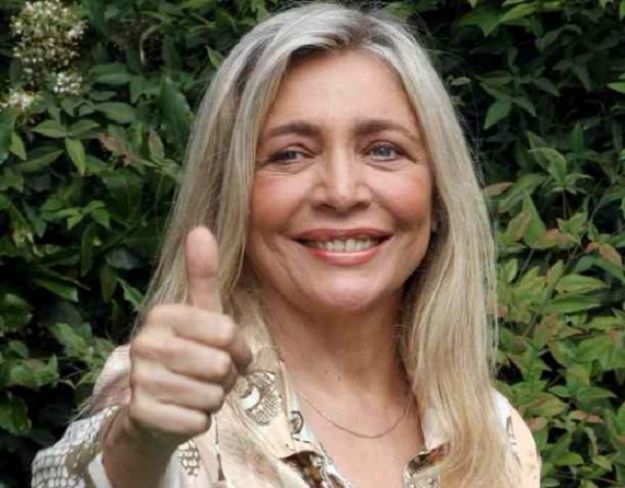 Rumors Tv: Mara Venier ad Amici al posto di Sabrina Ferilli che vola su Sky nella giuria di Italia’s got talent? article-post