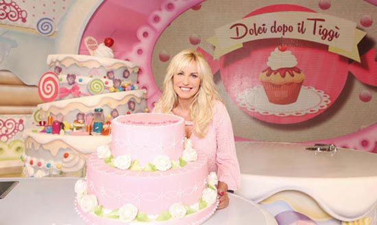 Dolci dopo il tiggì, il talent show per giovani pasticcieri, da oggi 8 settembre in diretta con Antonella Clerici preview